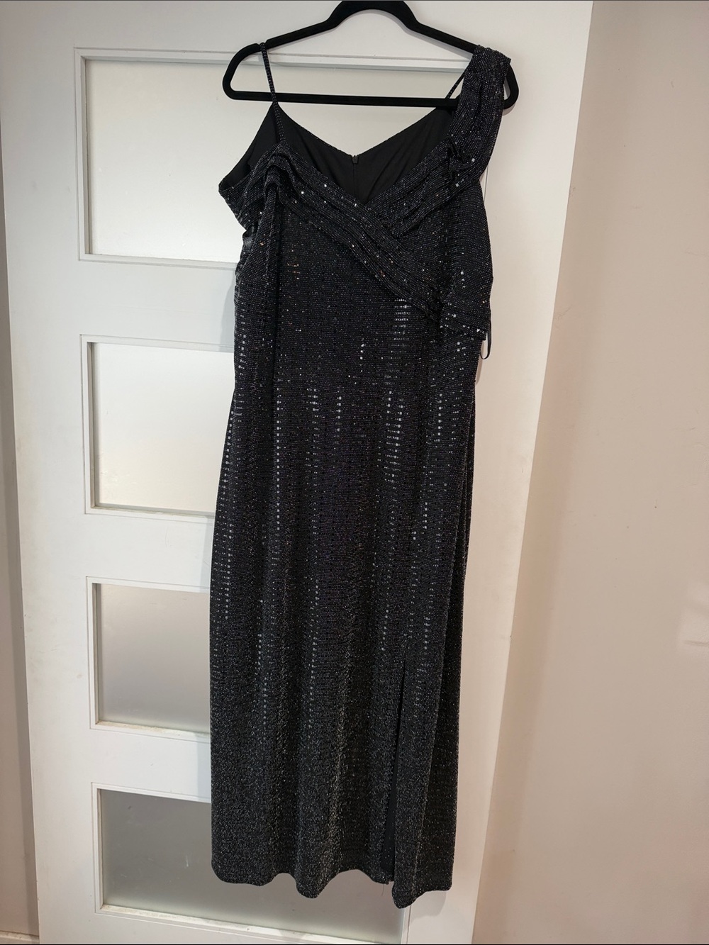 Black Sequin Maxi Dress - Elegant One-Shoulder Evening Gown